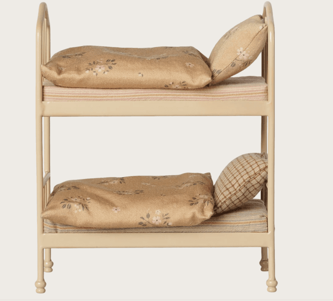 Hovedbilde KØYESENG TIL MUSENE – Sand – Maileg