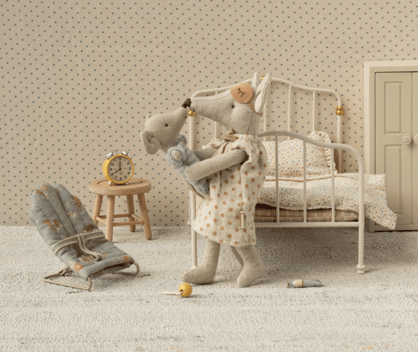 Hovedbilde KLÆR TIL MUS – Mamma – Nattkjole lys grå med ...