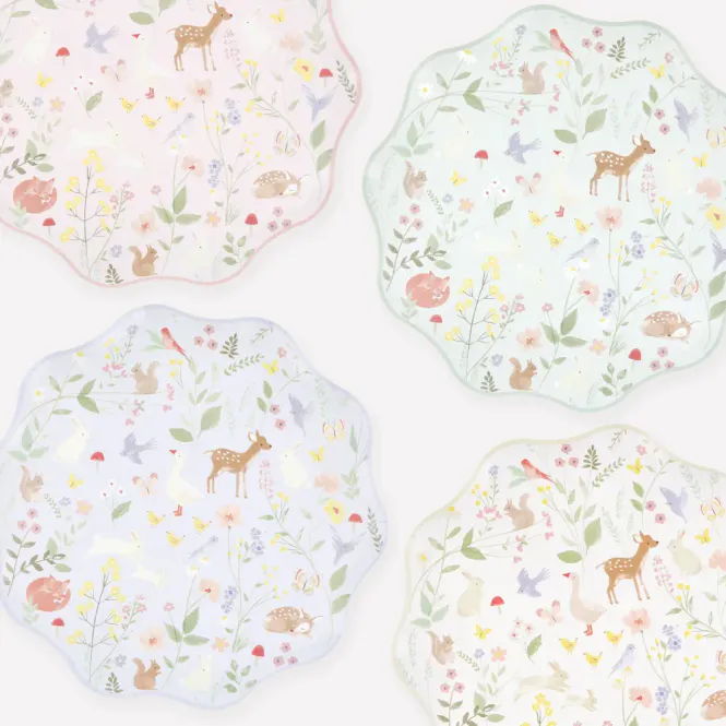 Hovedbilde PAPPTALLERKENER – Eventyrskog – 8 pk – ...