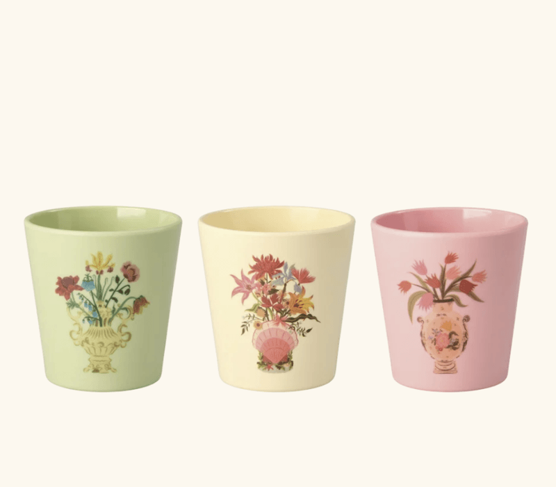 LITEN KOPP - Blomster i vase - Rice