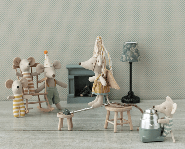 Hovedbilde BABYMUS – Trillinger i fyrstikkeske – Maileg