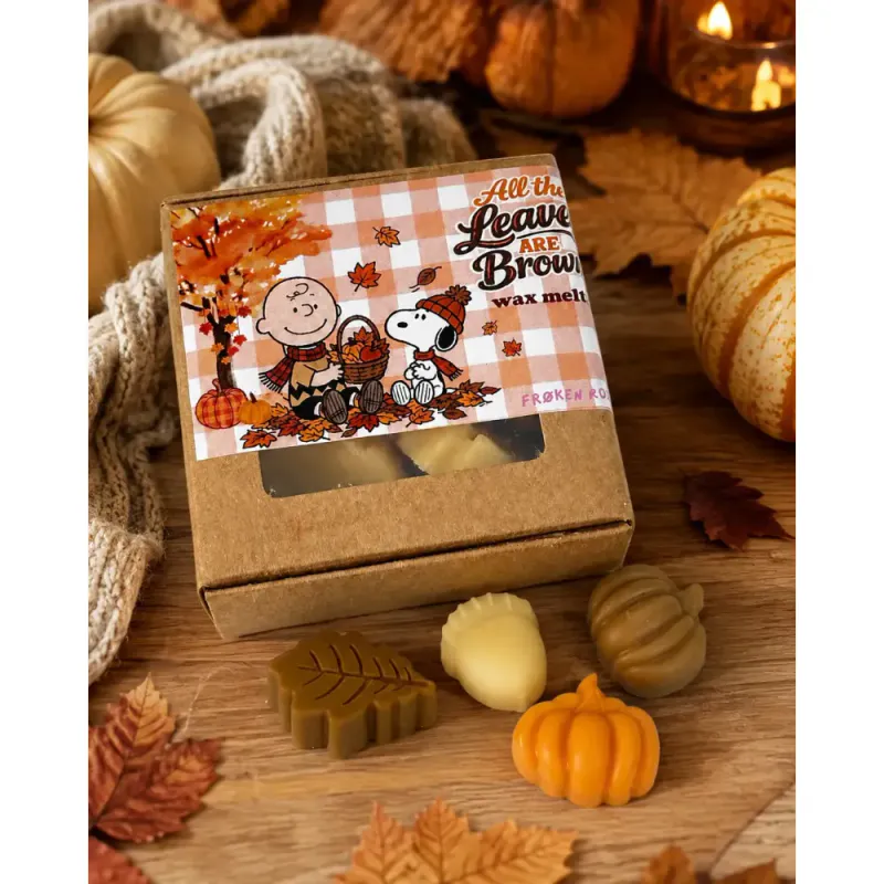 DUFTVOKS – All the Leaves Are Brown – Frøken Rosa
