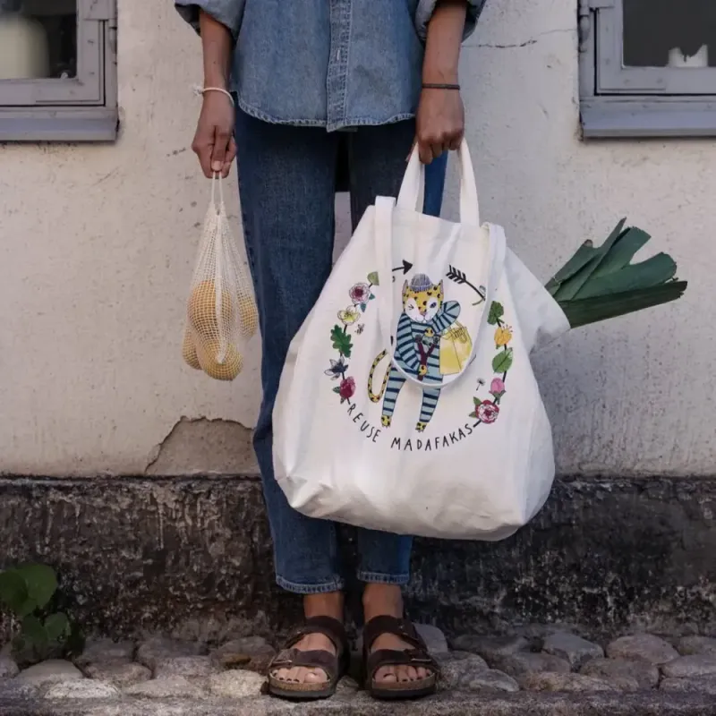 SHOPPINGBAG – Reuse Madafakas – OMOM